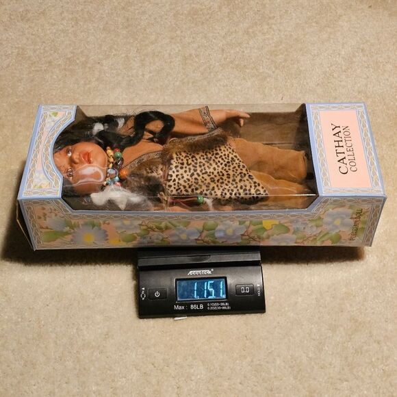 Rare Cathay Collection Authentic Porcelain Doll "Cole" 1-5000 w/ CO Authenticity - Picture 10 of 10